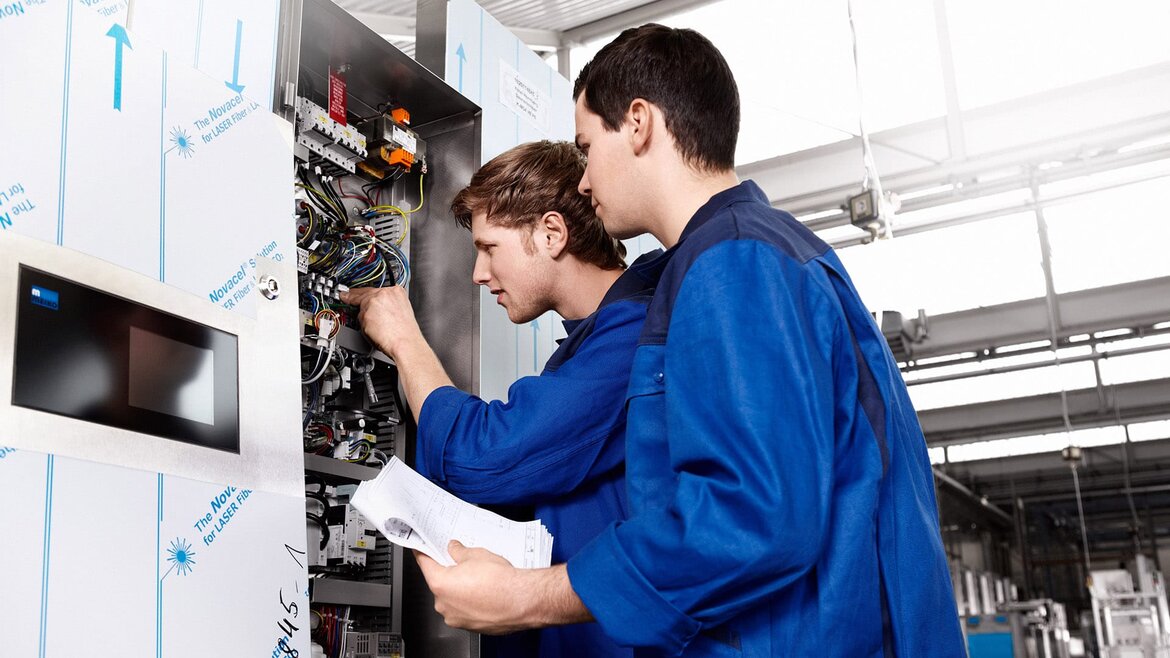 Mechatronics Engineer Mechatronics Engineer apprenticeship