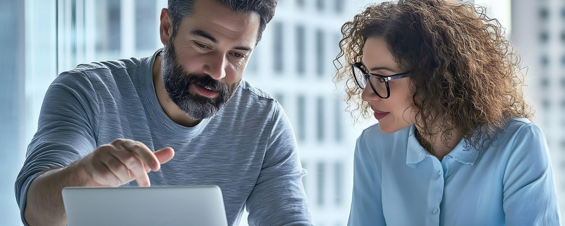 Feedback geben unter Kolleg:innen